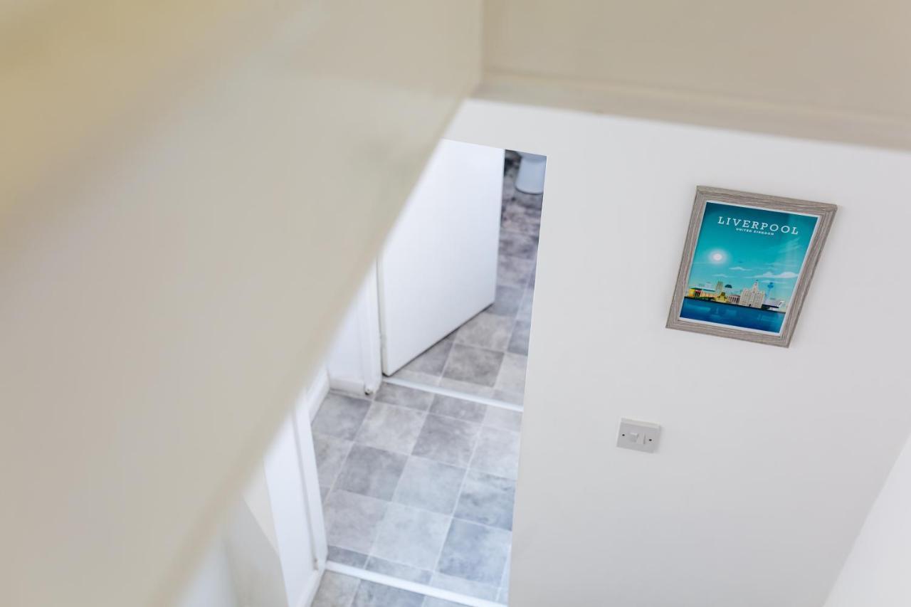 Cosy Anfield Guesthouse - Free Parking Liverpool Exterior foto